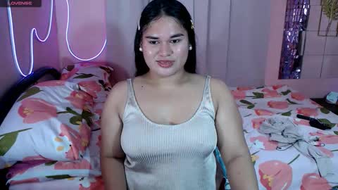 Snapshot of ur_baby_rebbecca chatting on 9, 1, 2026 SINGLE online show from 9, 1, 2026