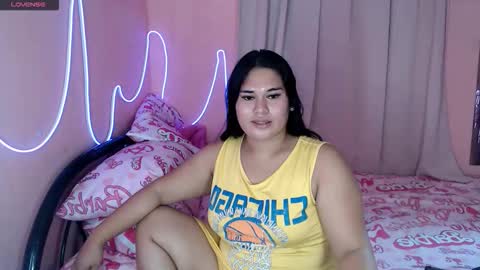 Snapshot of ur_baby_rebbecca chatting on 13, 1, 2026 SINGLE online show from 13, 1, 2026