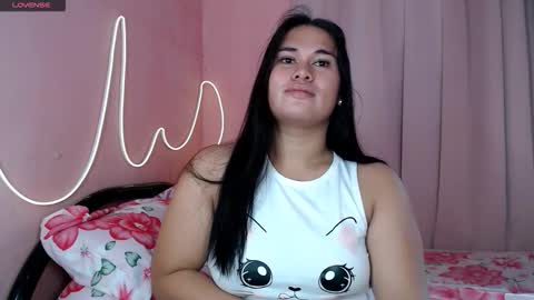 Snapshot of ur_baby_rebbecca chatting on 13, 3, 2026 SINGLE online show from 13, 3, 2026