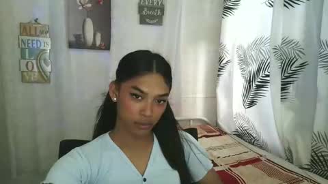 ur_dazzlingmorenaxx online show from 19, 3, 2026