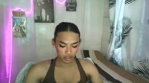 Snapshot of ur_dazzlingmorenaxx chatting on 21, 4, 2026 ur_dazzlingmorenaxx online show from 21, 4, 2026