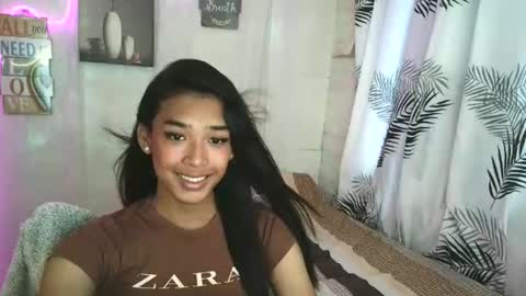 Snapshot of ur_dazzlingmorenaxx chatting on 23, 4, 2026 ur_dazzlingmorenaxx online show from 23, 4, 2026