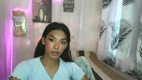 Snapshot of ur_dazzlingmorenaxx chatting on 2, 5, 2026 ur_dazzlingmorenaxx online show from 2, 5, 2026