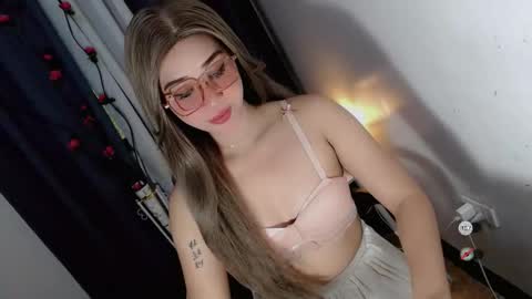 Snapshot of ur_rianlover chatting on 25, 5, 2026 ur_rianlover online show from 25, 5, 2026