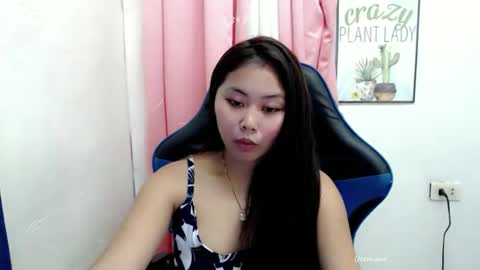 ur_small_girl online show from 28, 11, 2025