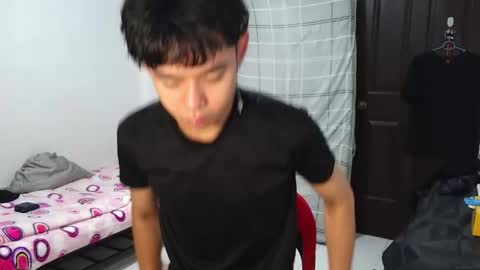 Snapshot of ur_younngtwinkxxx chatting on 15, 1, 2026 Ken online show from 15, 1, 2026