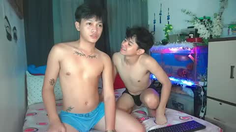 Snapshot of ur_younngtwinkxxx chatting on 3, 5, 2026 Ken online show from 3, 5, 2026