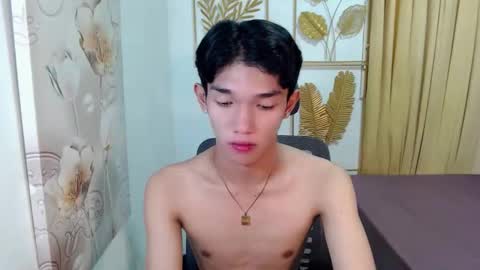 urasian_john20 online show from 5, 3, 2026
