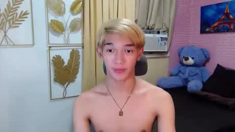 urasian_john20 online show from 21, 4, 2026