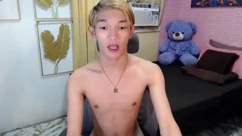urasian_john20 online show from 17, 5, 2026
