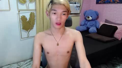 urasian_john20 online show from 18, 5, 2026