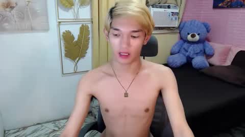urasian_john20 online show from 26, 5, 2026