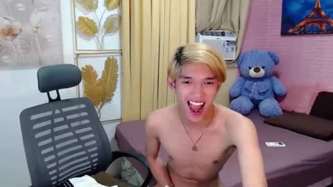 urasian_john20 online show from 27, 5, 2026