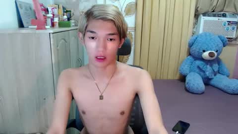 urasian_john20 online show from 2, 6, 2026