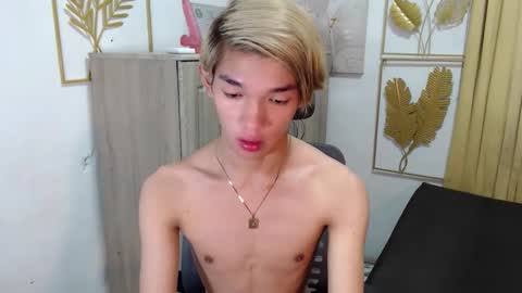 urasian_john20 online show from 7, 6, 2026