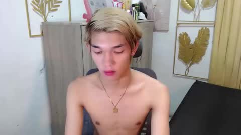 urasian_john20 online show from 8, 6, 2026
