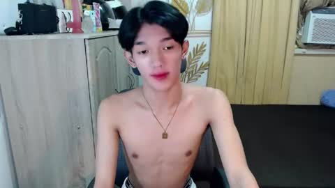 urasian_john20 online show from 8, 7, 2026