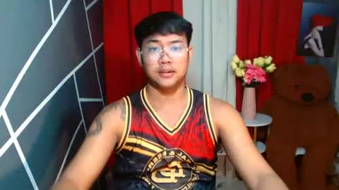 Snapshot of urasiankyler chatting on 28, 6, 2026 urasiankyler online show from 28, 6, 2026