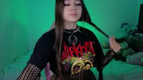 Danielle  online show from 1, 5, 2026