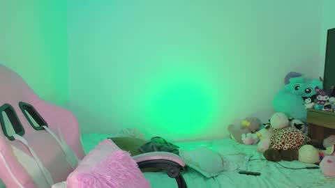 Danielle  online show from 3, 5, 2026