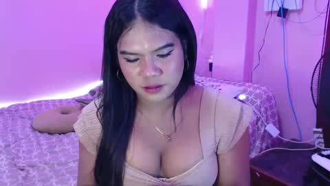 Sofia online show from 7, 3, 2025