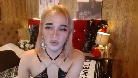 Snapshot of urcumgirlasiants chatting on 5, 1, 2025 KENDALL online show from 5, 1, 2025