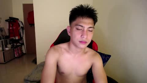 Snapshot of urcuteguy_jhonx chatting on 24, 5, 2026 Dannie online show from 24, 5, 2026