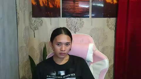 Sweetacyl online show from 8, 4, 2026