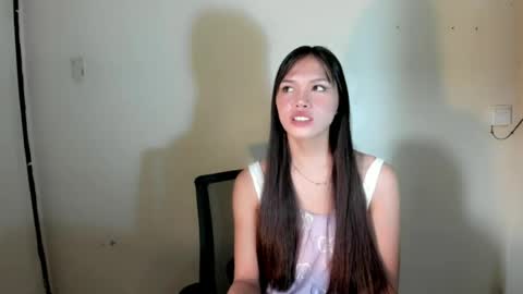 Snapshot of urdolly_rona chatting on 9, 7, 2026 Rona Ella online show from 9, 7, 2026
