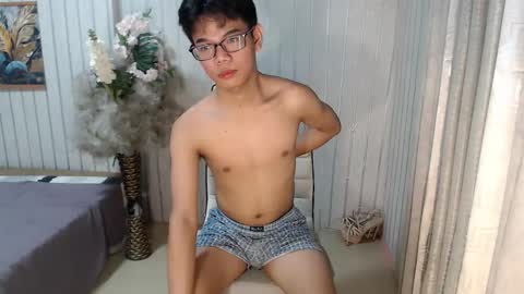 urdreamboy_doms online show from 25, 4, 2026