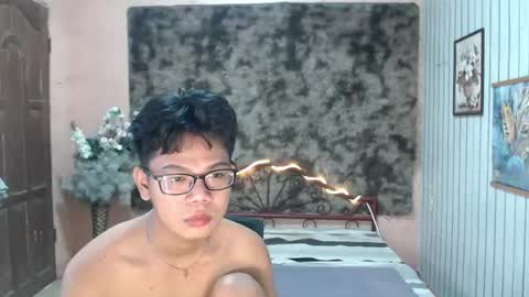urdreamboy_doms online show from 24, 7, 2026