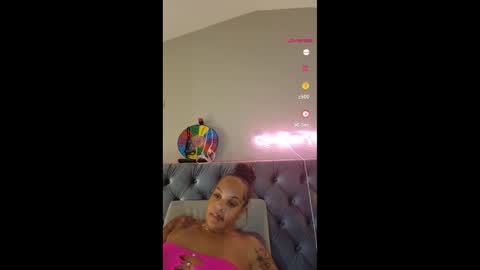 urfaveriri online show from 15, 11, 2025