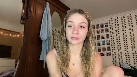 ur babyy online show from 20, 5, 2026