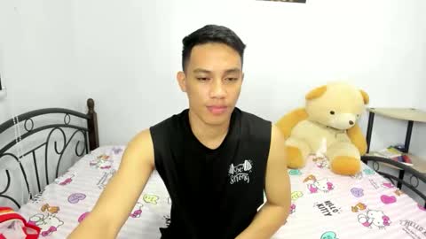 Snapshot of urfucker_vinz chatting on 2, 3, 2026 urfucker_vinz online show from 2, 3, 2026