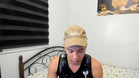 urfucker_vinz online show from 13, 7, 2026