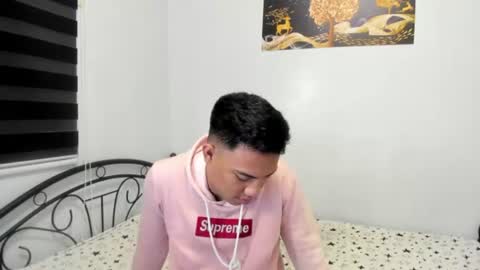 urfucker_vinz online show from 30, 7, 2026