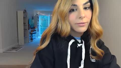 Goddess Marla online show from 4, 10, 2025