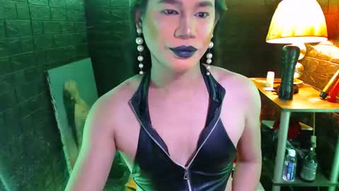 queen norelle online show from 26, 9, 2025