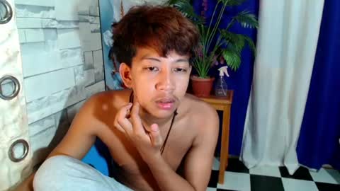 urhardfucker_joseph online show from 29, 7, 2026