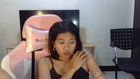 urhayumi_slut online show from 1, 11, 2025