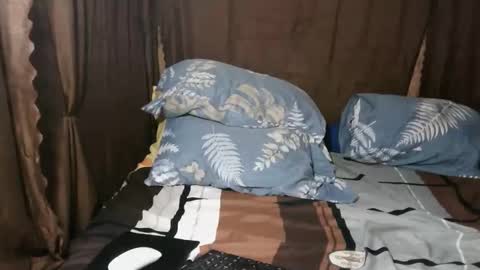 Snapshot of urhot_joshxx chatting on 1, 12, 2025 Josh online show from 1, 12, 2025