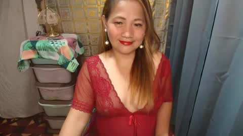 urhotmomzoey online show from 14, 7, 2026