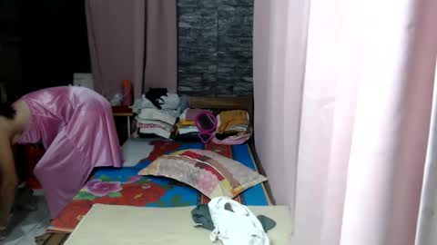 urhotvivian11 online show from 22, 12, 2025