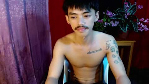 Snapshot of urhunky_boy chatting on 8, 7, 2026 urhunky_boy online show from 8, 7, 2026