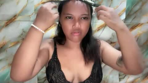 hottie kitty online show from 2, 12, 2025