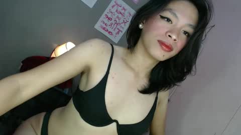 Snapshot of urlovely_ariana chatting on 22, 9, 2025 Ariana online show from 22, 9, 2025