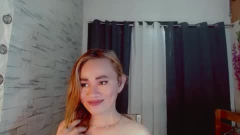 urlovely_che online show from 28, 3, 2026
