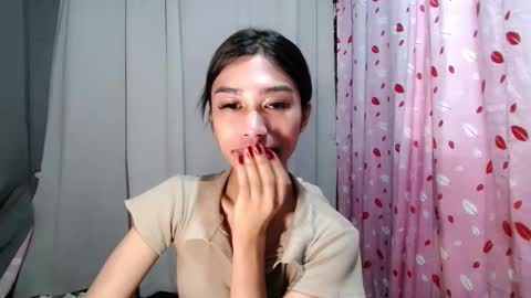 urloverjasmine_xx online show from 9, 5, 2026