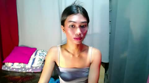urloverjasmine_xx online show from 5, 6, 2026