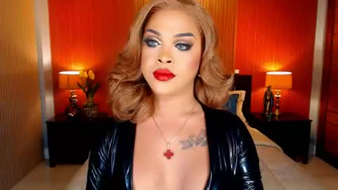 UrMajestyTyra online show from 13, 7, 2026